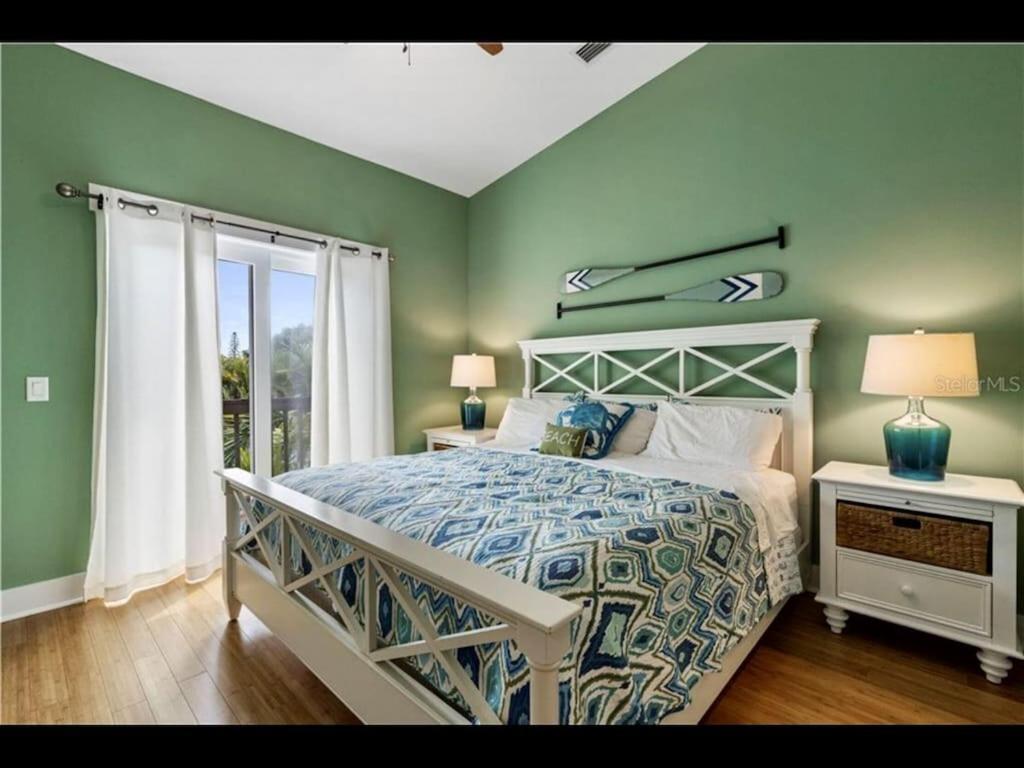 Ami/Holmes Beach - 3/2 Home - Private Heated Pool And Yard - Walk To Beach Ngoại thất bức ảnh